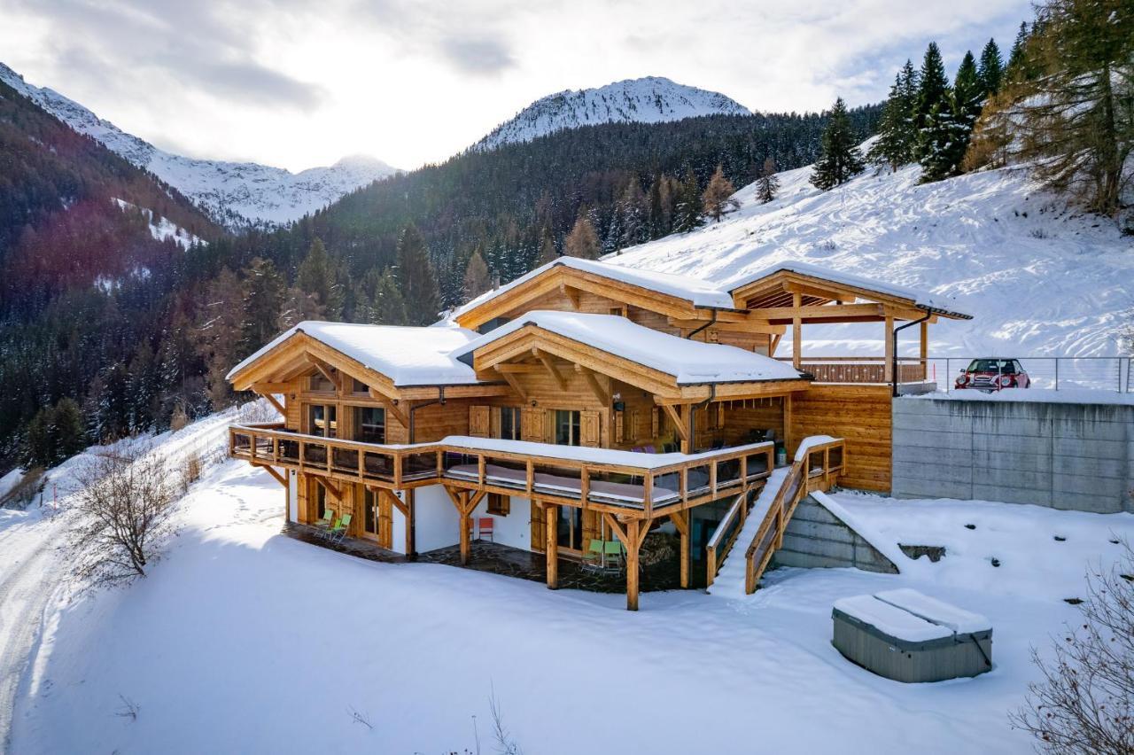 Chalet Flocon De Neige - Jacuzzi - Sauna La Tzoumaz Exteriör bild